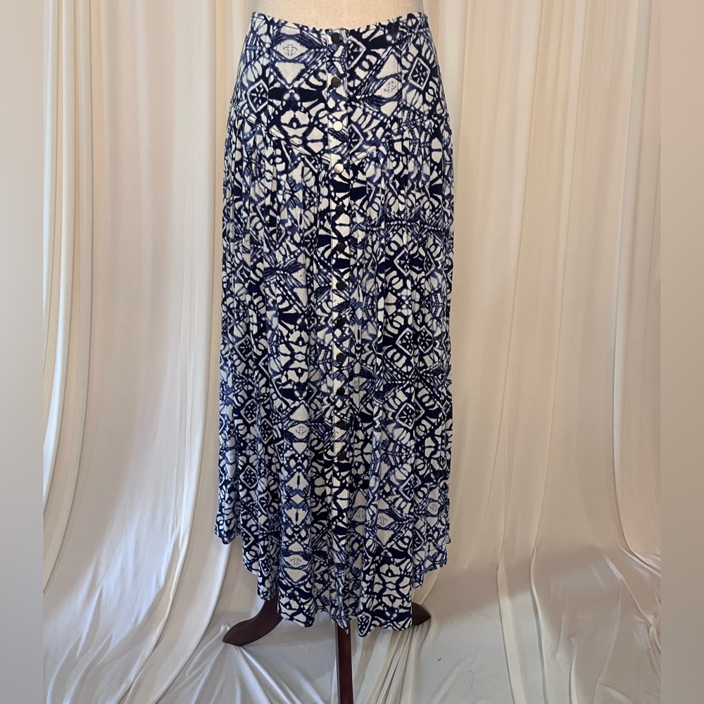 Free People Lovers Dream Batik Print Snap Front Midi Peasant Skirt - Picture 5 of 8